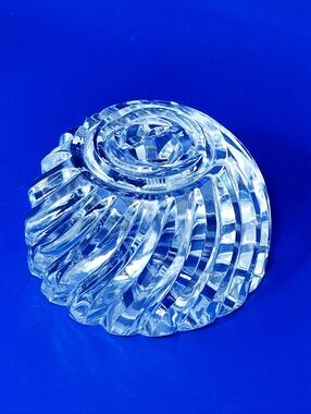 Vintage Gucci ribbed crystal paperweight